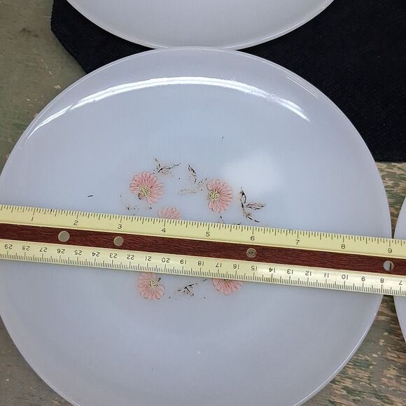 5 Pc Fire King Fleurette Milk 4 Glass Dinner Plates & Pitcher. - Picture 7 of 11